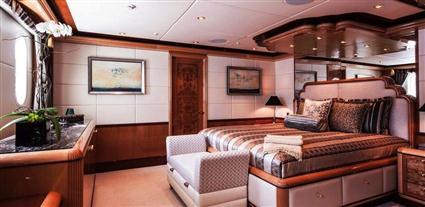 يخت ليندا ذو ال 50 مليون دولار